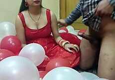 คืนแรกภรรยาเดซี่สวยร้อนโดนสามีเย็ดแรงแตกคาหี