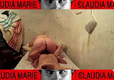 Rozpieszczam grubą laskę wsuwając rzeczy w cipkę!