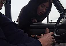 Latina Esmer Büyük Yarraklı Hatun Mükemmel Gotu ve Göğüsleri Bareback Sikiyor