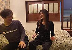 ハロウィンコスチュームの日本妻が吸って生中出しアクション