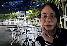 Eh, Mi Mejor Amigo Quiere Probar Sexo Conmigo, y Yo Digo, ¡Sí!