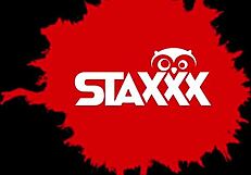 왜 이 귀여운 브루넷 젊은 여자가 남친한테 안에 싸게 해줘?