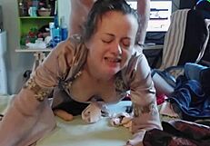 फ्रेंच एमेच्योर साटिन सफेद पैंटी में डॉगीस्टाइल, डीपथ्रोट और रिमिंग