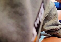 น้องสาวแท้มลายดูดและเย็ดพี่ชายแท้ป่า