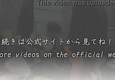 Секс-скандал в классе: студентку довёл до оргазма одноклассник, пока парень ждёт снаружи