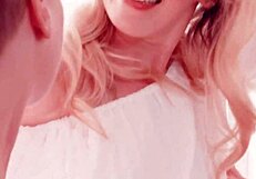 Trio da Charlie Forde, Laney Day e Fox Felina Explode com Lambidas e Mergulho na Buceta