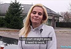 Publiczny agent znajduje rozpaczliwą MILF Black Canary na pieprzenie za pracę