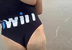 Sur la plage au Mexique, j'ai rencontré une jeune Latina 18+ pour du fun amateur