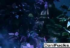 Ciało Danis rozjebane przez OLBRZYMIĄ pałę w hardcore! Daje radę?