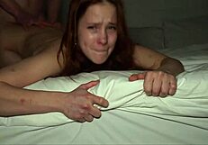 Nicole Murkovski de 18 años recibe un follar profundo y duro