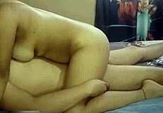 המורה שלי מזיין אותי כי אני אוהבת את התחת הגדול שלי ואת הזין שלו