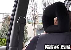 โมโฟส - สาวติดหล่มอายุ 18+ - โอลิเวีย เกรซ - หญิงรัสเซียหาเซ็กซ์เพื่อขอรถ