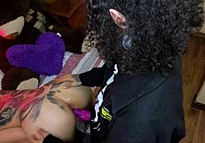 Lo bueno de ser un demonio es que puedes follar con cualquier cosa