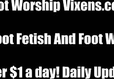 Лесбиям заходит фетиш поклонения ножкам?