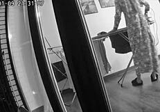 Karım İşdeyken Arkadaşla Aldatıp Sikişiyor