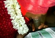 देखना चाहते इंडियन लड़की मास्क में हार्ड पॉर्न में चोदी जा रही?