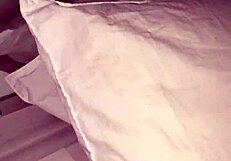 彼女が言う「JAVみたいに犯して、潮吹きまくれ！」