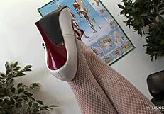 Azgın doktor çoraplı hemşireyle biniş cumming eğlencesi