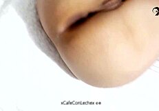 Taladrando duro el culo de mi madrastra hasta que se corre en mi polla para guardar el secreto de papá