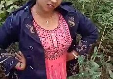 Mangal dalam hutan - kau buat faraj dia merah lepas tekan adik tiri?