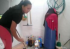 Stepsisister fucks big ass Latina