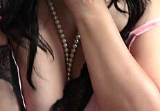 Selena Vega, Venezuelan BBW, reviews her favourite sex toy