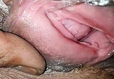 Tesao's womb-watering squirt: Couples a sensual experience