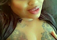 Blackvelvet’s close up shot of the asshole during fingering session