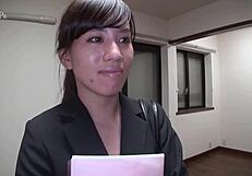 Japanese realtor uses body to close deals