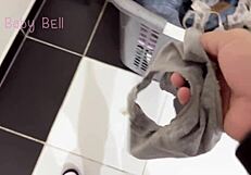 my stepsister discovers me sniffing her panties