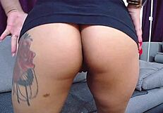 red nails teen fingering tight pussy and ass