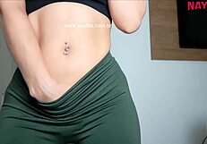 Blonde bombshell guides handjob after gym in tight leggings, feeling every sexy curve