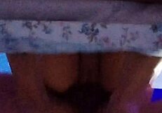 Amateur couple try out sex toys