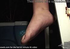 i'm a skinny pretty girl from florida doing my first naked casting interview at night