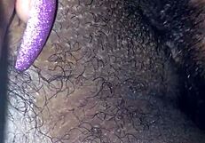 He masters the art of pussy licking.