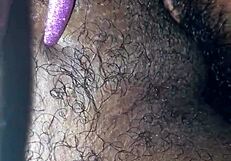 He masters the art of pussy licking.