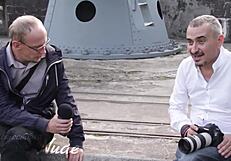 Nude model flashes in public outdoor settings