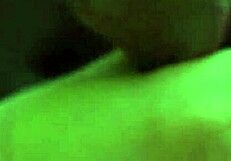 Czy twoja przyrodnia siostra ssie tak głęboko?