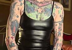 I orgasms so hard riding that dildo