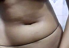 I love watchin' female masturbatin' videos