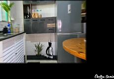 contratei essa empregada doméstica e ela veio vestida assim fiquei excitado com essa bunda enorme- esse é o whatsapp dela 13991647869