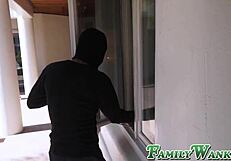 Slutty Babe Facialized