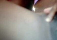 i'm showing off my mature ebony body for the camera