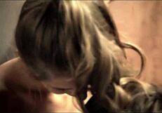 Hei, se on punaisen valon erikoisuus toimistopöydällä, vanha cuckold-roolipeli avautui työaikana.