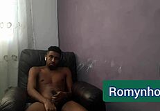 Friend Plays Free Fire While I Masturbate At Home