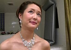 Mae-mae shaved pussy hardcore sex gets a creampie in this Japanese porn video
