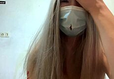 Fetish diving: A beautiful woman’s potent smoking