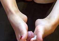 Can you handle my footjob cumshot?