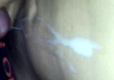 Me masturbo para mi mejor amiga