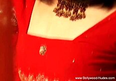 Sensual Journey To India With Lovely Body